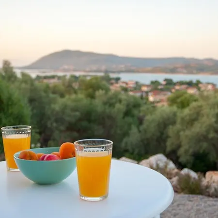 Holiday home Laura_sea View_house Katouna